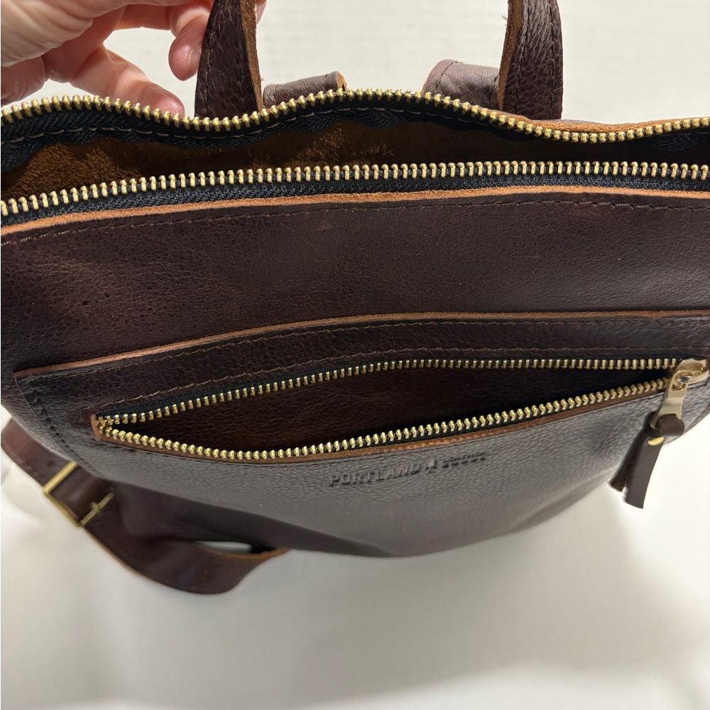 Portland Leather Goods Tote Backpack - Classic - Picture 4 of 7